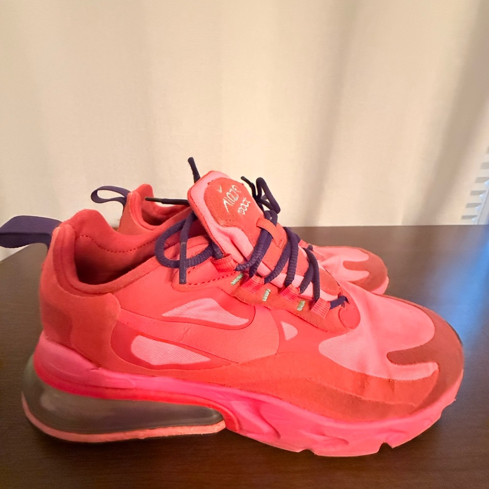 Nike Vibrant Red and Purple Athletic Shoes